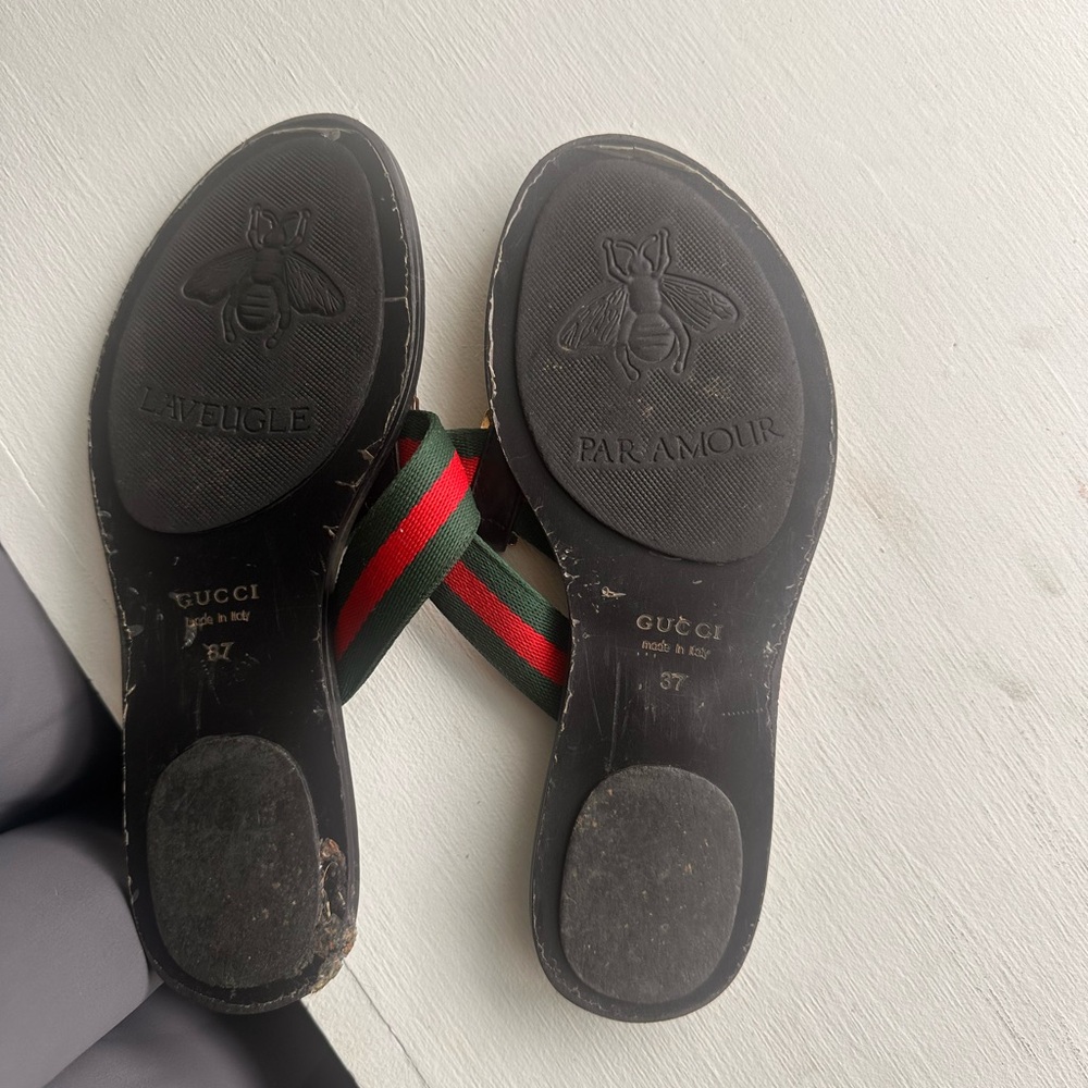 Worn once Authentic gucci sandals in box and dust bag. Originally $420